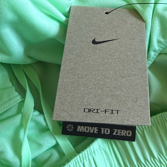 Nike Women’s Dri-FIT Tempo Running Shorts X-Large Lightweight Mesh Lime Green - Picture 10 of 11